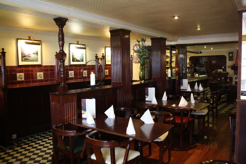 O'Shea'S Hotel Tramore Exteriör bild